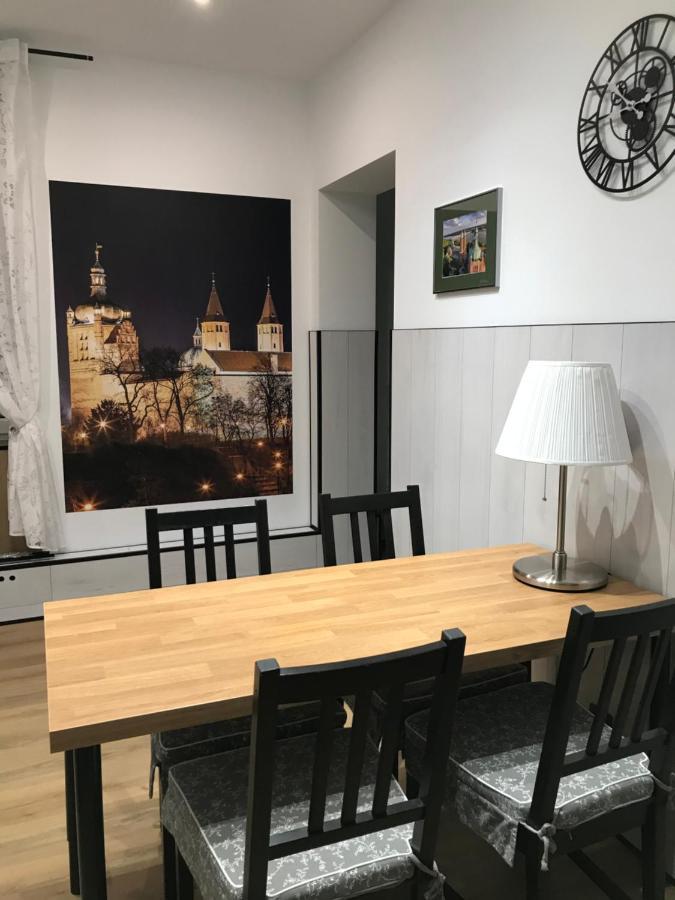 By Night Apartment